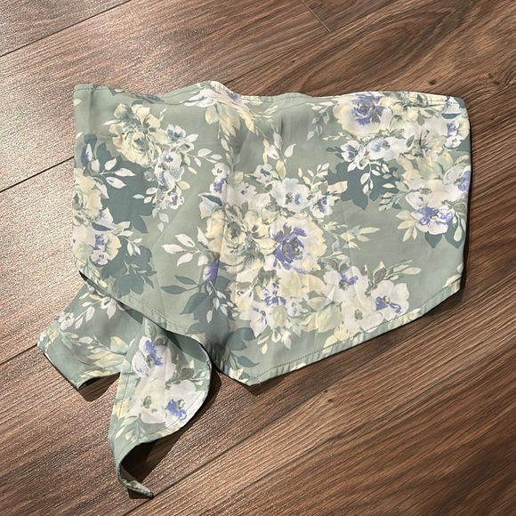 Abercrombie scarf top - Picture 3 of 5